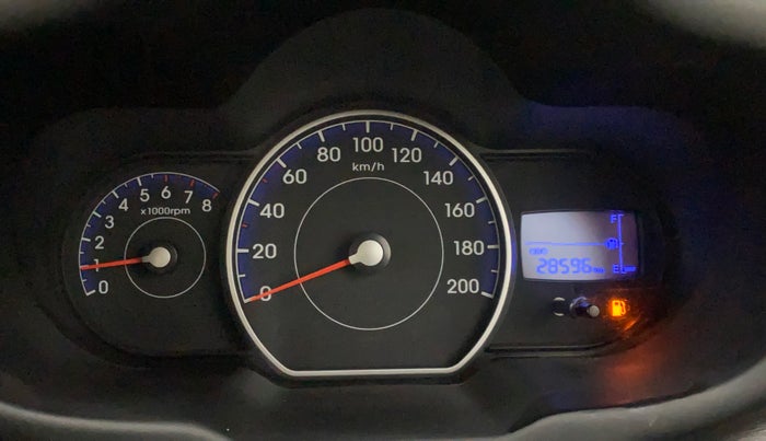 2014 Hyundai i10 SPORTZ 1.1, Petrol, Manual, 28,564 km, Odometer Image