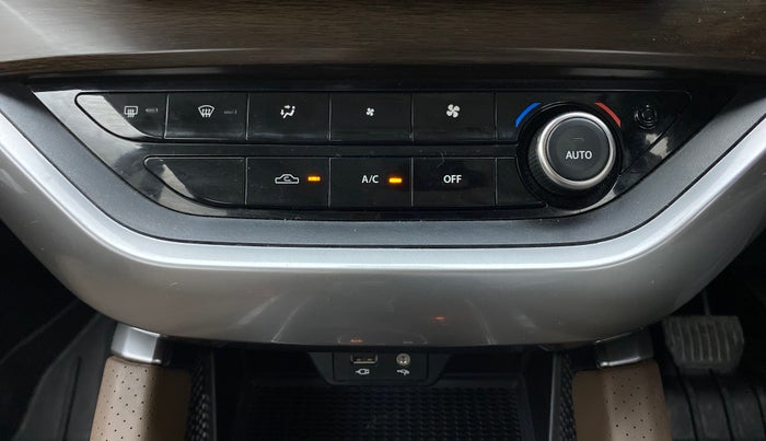 2020 Tata Harrier XZA PLUS 2.0L, Diesel, Automatic, 74,344 km, Automatic Climate Control