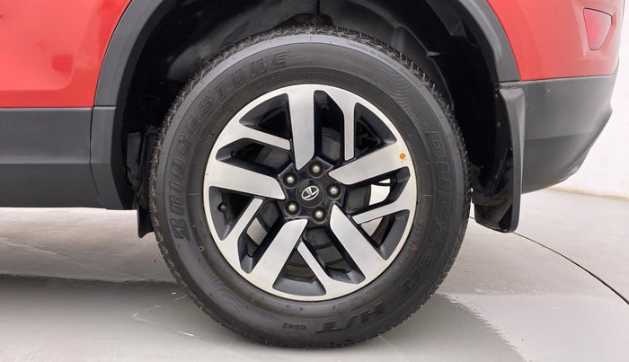 2020 Tata Harrier XZA PLUS 2.0L, Diesel, Automatic, 74,344 km, Left Rear Wheel