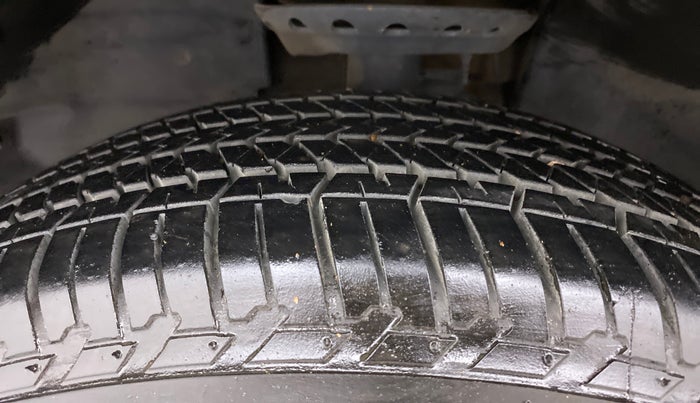 2020 Tata Harrier XZA PLUS 2.0L, Diesel, Automatic, 74,344 km, Left Front Tyre Tread