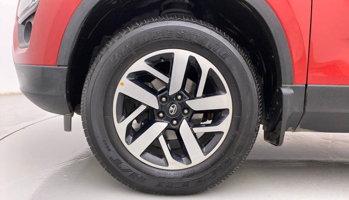2020 Tata Harrier XZA PLUS 2.0L, Diesel, Automatic, 74,344 km, Left Front Wheel
