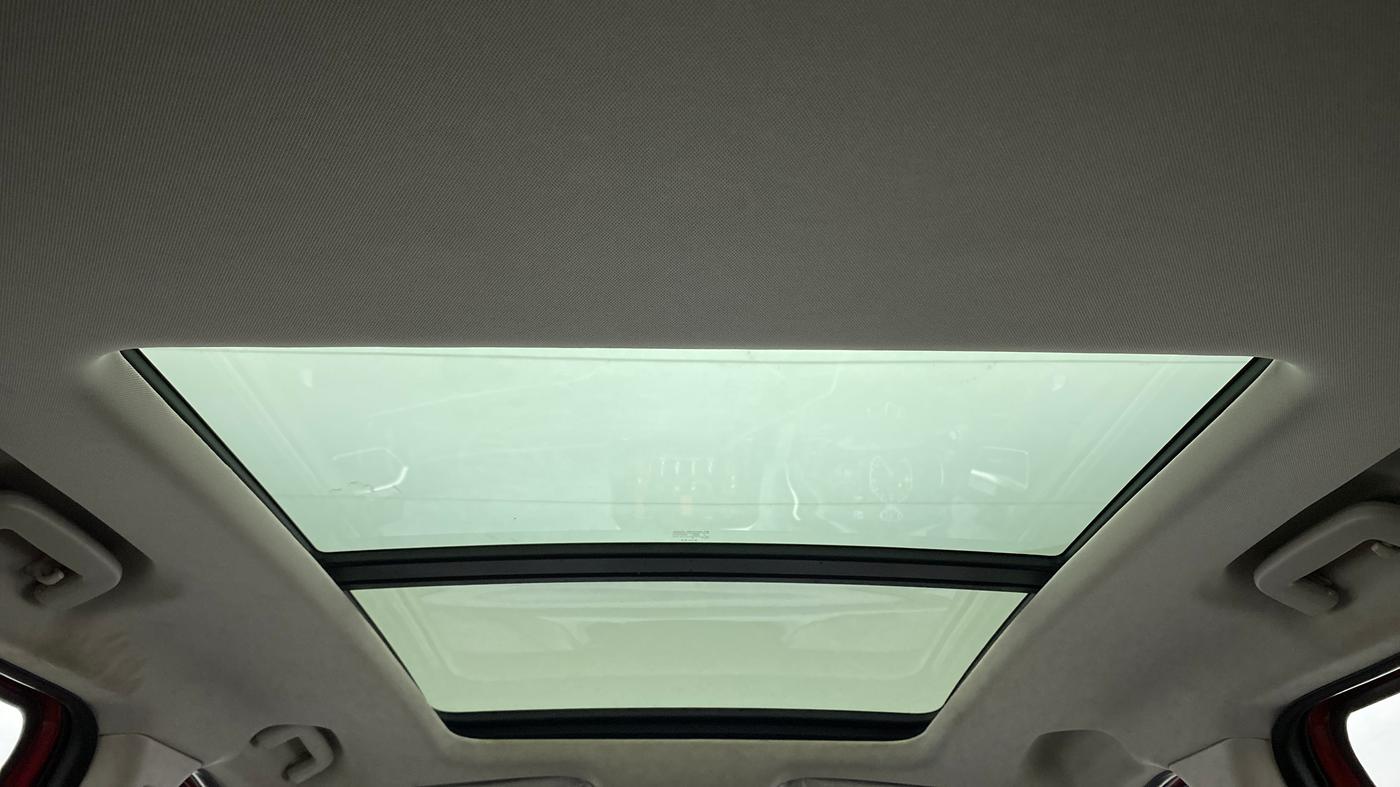 2020 Tata Harrier XZA PLUS 2.0L, Diesel, Automatic, 74,344 km, Panoramic Sunroof