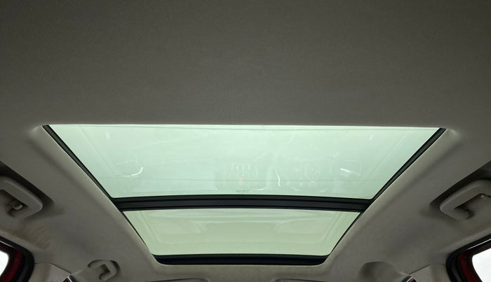 2020 Tata Harrier XZA PLUS 2.0L, Diesel, Automatic, 74,344 km, Panoramic Sunroof