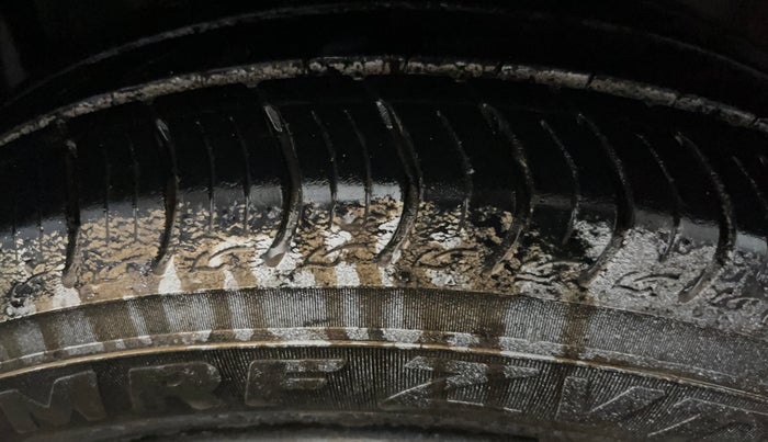 2016 Honda Jazz 1.2L I-VTEC S, Petrol, Manual, 51,236 km, Left Front Tyre Tread