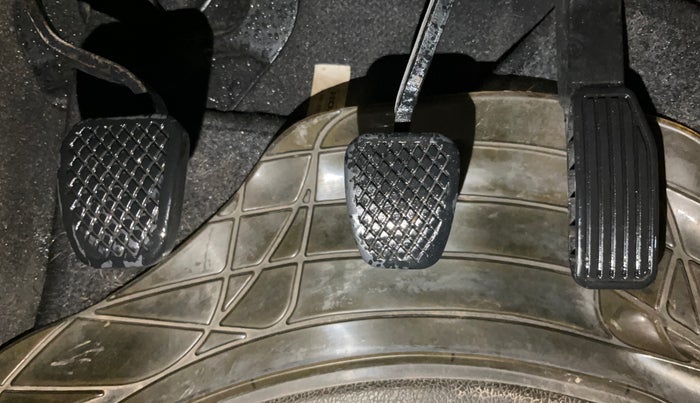 2016 Honda Jazz 1.2L I-VTEC S, Petrol, Manual, 51,236 km, Pedals