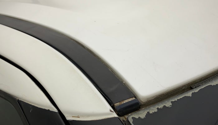 2011 Maruti Swift ZXI, Petrol, Manual, 93,223 km, Right B pillar - Slightly rusted