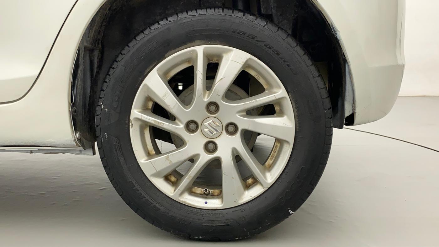 2011 Maruti Swift ZXI, Petrol, Manual, 93,223 km, Left Rear Wheel