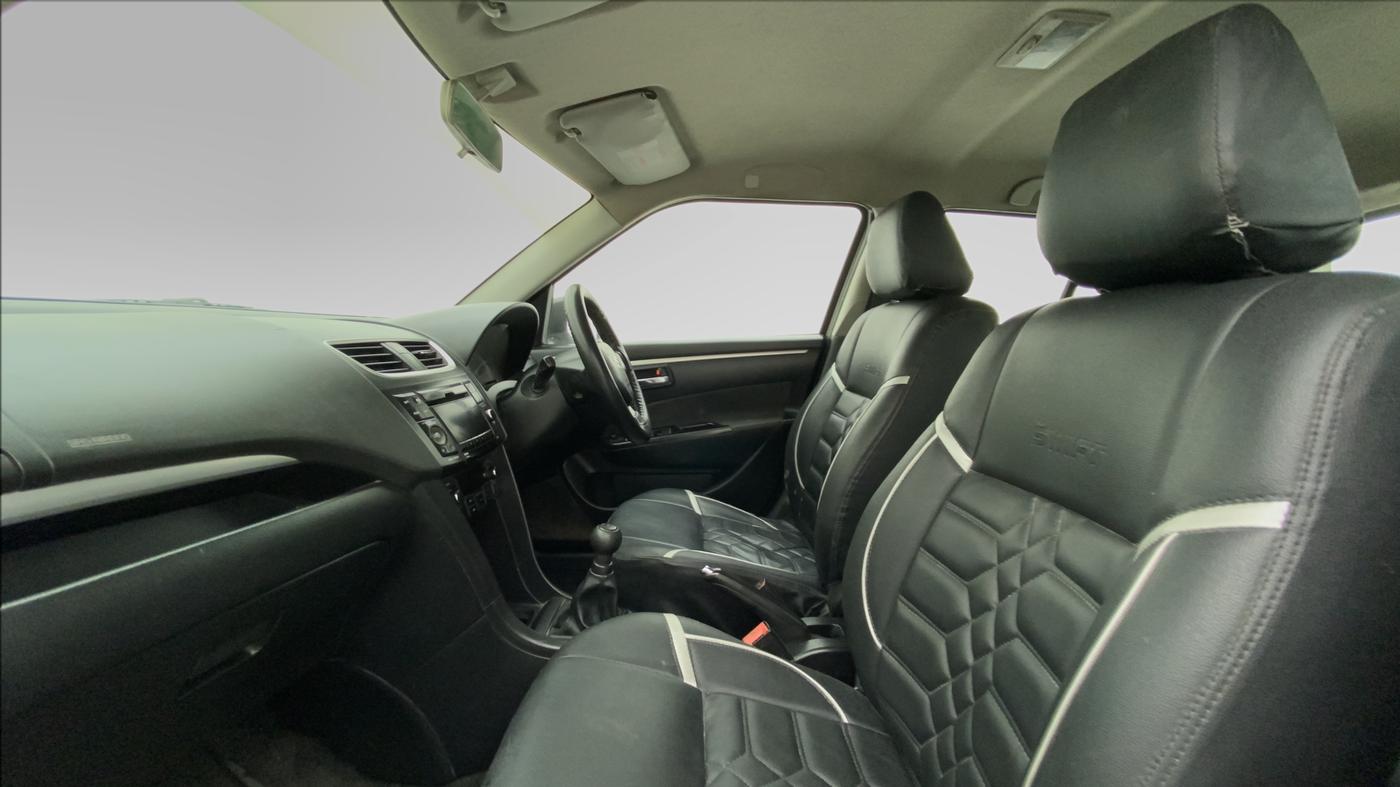 2011 Maruti Swift ZXI, Petrol, Manual, 93,223 km, Right Side Front Door Cabin