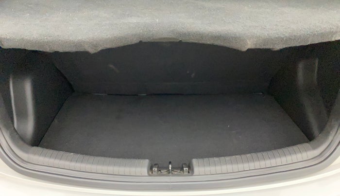 2014 Hyundai Grand i10 ERA 1.2 KAPPA VTVT, Petrol, Manual, 17,872 km, Boot Inside