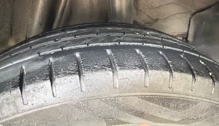 2020 Honda City 1.5L I-VTEC ZX CVT, Petrol, Automatic, 50,108 km, Left Rear Tyre Tread