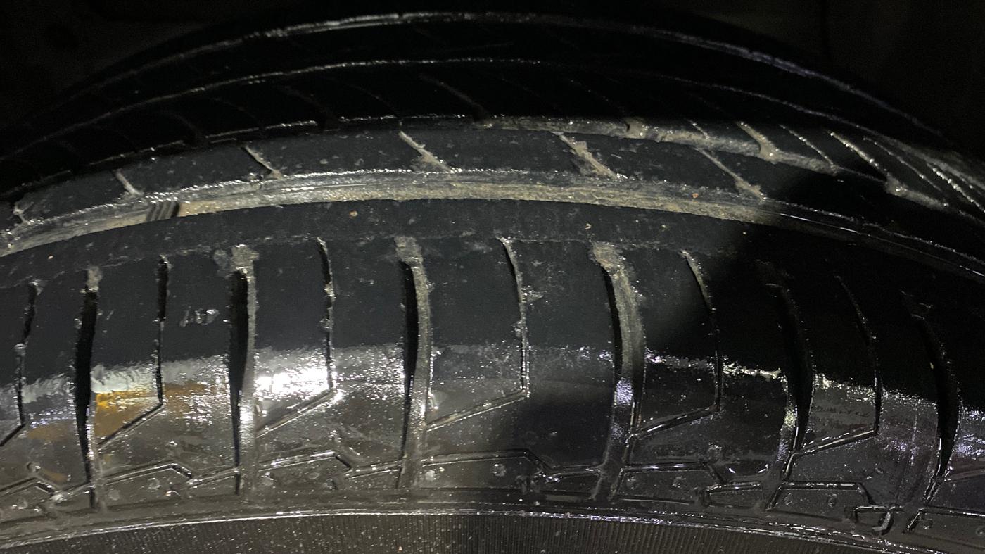 2023 Maruti BREZZA VXI, Petrol, Manual, 78,480 km, Left Front Tyre Tread