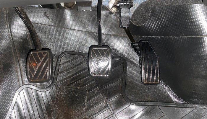 2021 Maruti Baleno ZETA PETROL 1.2, Petrol, Manual, 30,267 km, Pedals