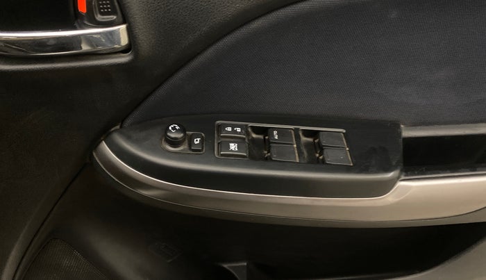 2021 Maruti Baleno ZETA PETROL 1.2, Petrol, Manual, 30,267 km, Driver Side Door Panels Control