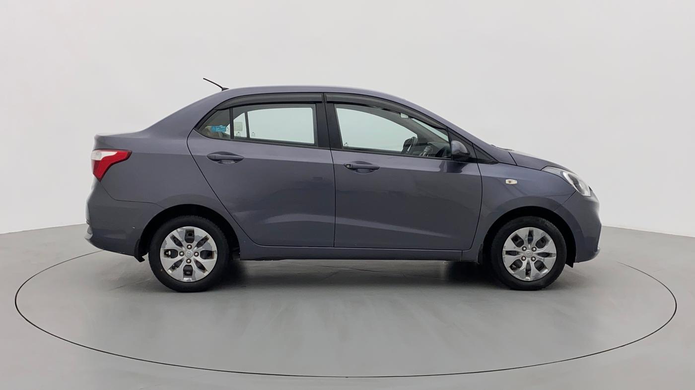 2017 Hyundai Xcent E PLUS, Petrol, Manual, 57,654 km, Right Side View