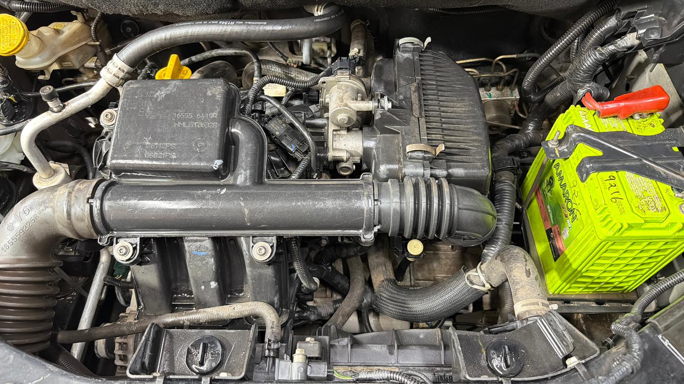 2021 Nissan MAGNITE XV MT, Petrol, Manual, 84,433 km, Engine View