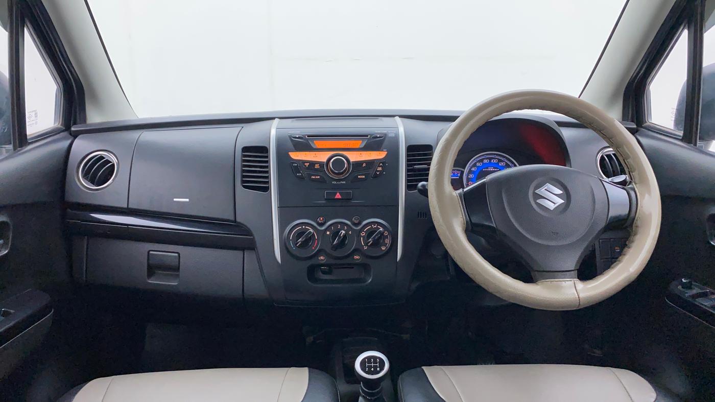 2014 Maruti Wagon R Stingray VXI, Petrol, Manual, 77,610 km, Dashboard