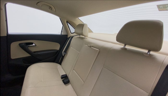 2017 Skoda Rapid STYLE 1.5 TDI AT, Diesel, Automatic, 75,337 km, Right Side Rear Door Cabin