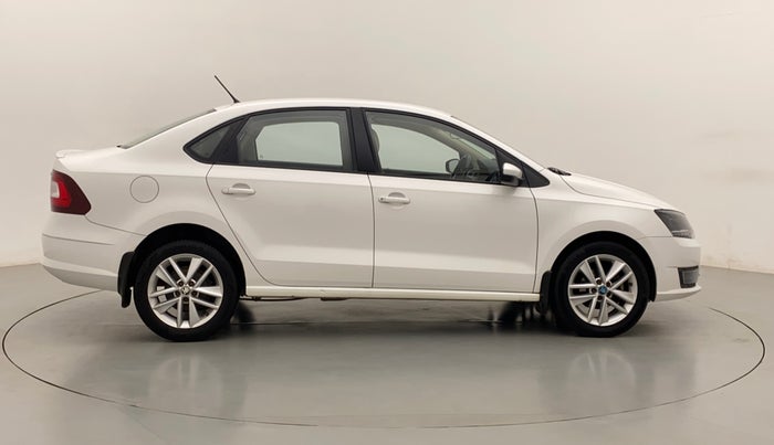 2017 Skoda Rapid STYLE 1.5 TDI AT, Diesel, Automatic, 75,337 km, Right Side View
