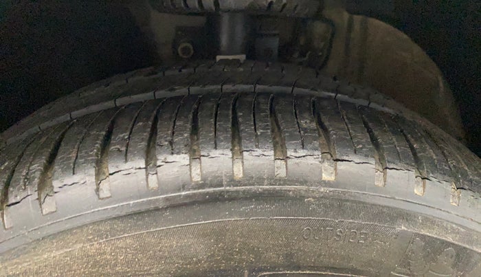 2015 Volkswagen Polo GT TSI AT, Petrol, Automatic, 77,269 km, Left Front Tyre Tread