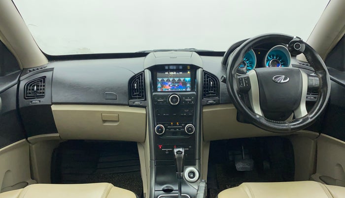 2018 Mahindra XUV500 W9 AT, Diesel, Automatic, 61,562 km, Dashboard