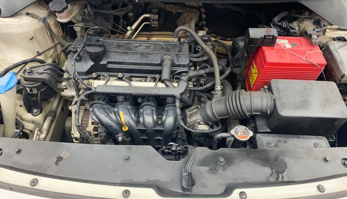 2017 Hyundai Elite i20 MAGNA EXECUTIVE 1.2, Petrol, Manual, 1,02,864 km, Engine View