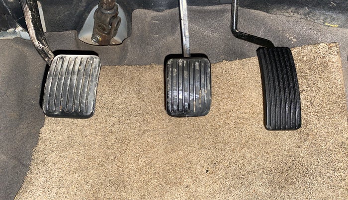 2016 Hyundai i10 SPORTZ 1.1, Petrol, Manual, 89,087 km, Pedals