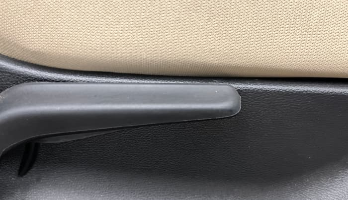 2025 Honda Amaze 1.2L I-VTEC VX CVT, CNG, Automatic, 12,359 km, Driver Side Adjustment Panel
