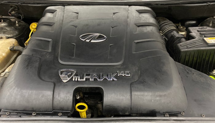 2014 Mahindra XUV500 W4, Diesel, Manual, 1,12,565 km, Engine View
