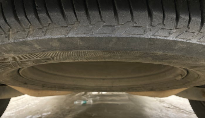 2014 Mahindra XUV500 W4, Diesel, Manual, 1,12,565 km, Spare Tyre