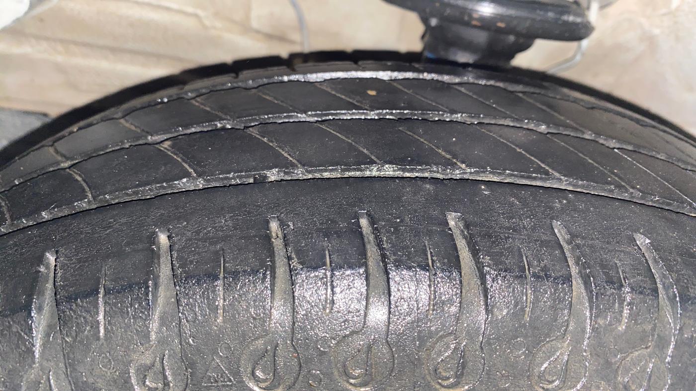 2020 Maruti S PRESSO VXI+, Petrol, Manual, 95,221 km, Left Front Tyre Tread