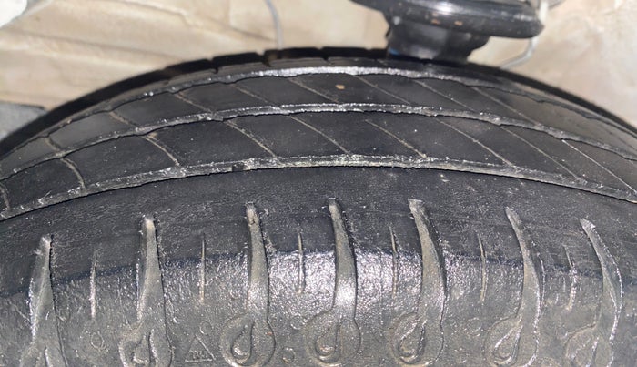 2020 Maruti S PRESSO VXI+, Petrol, Manual, 95,221 km, Left Front Tyre Tread