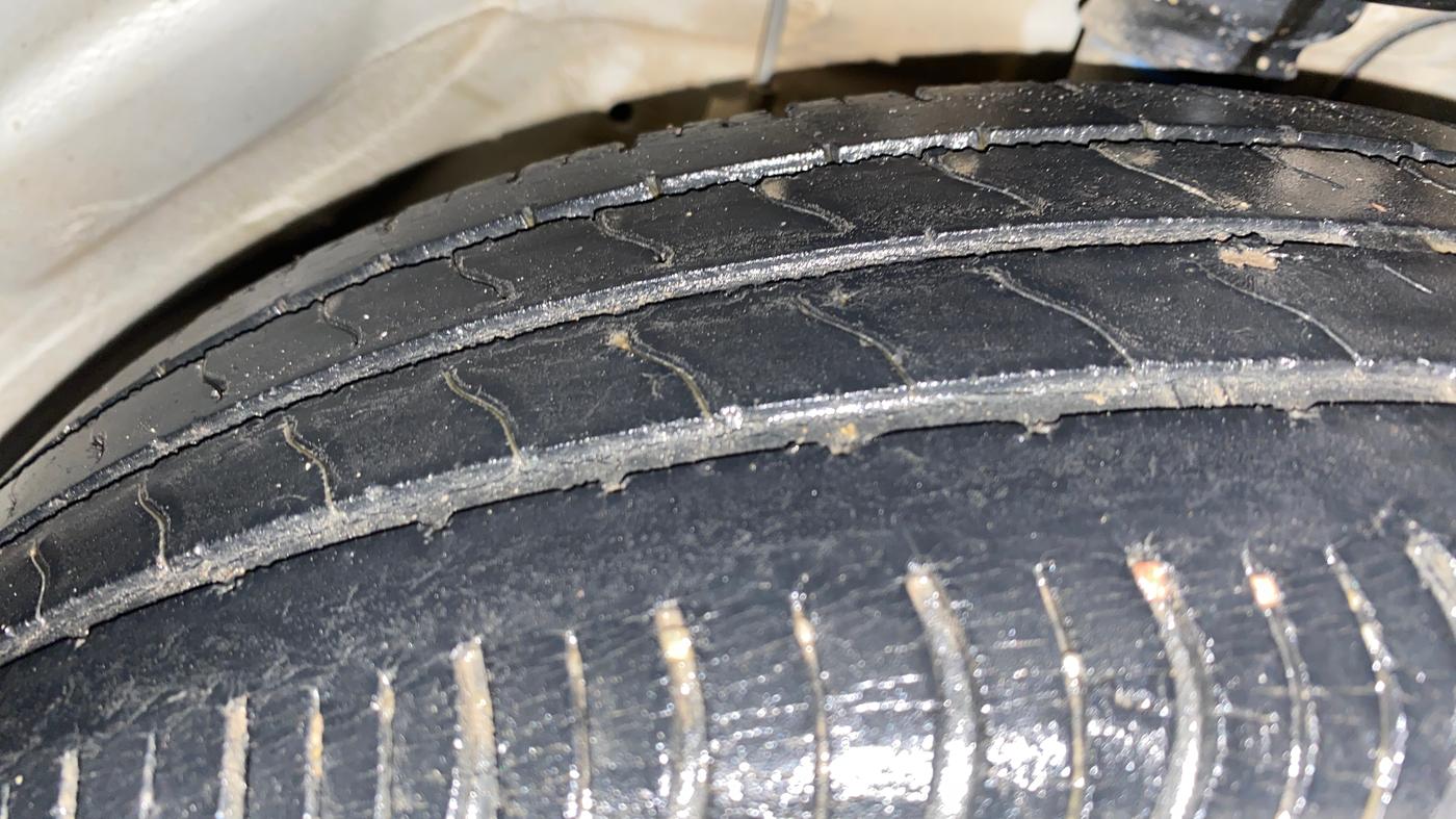 2020 Maruti S PRESSO VXI+, Petrol, Manual, 95,221 km, Right Front Tyre Tread