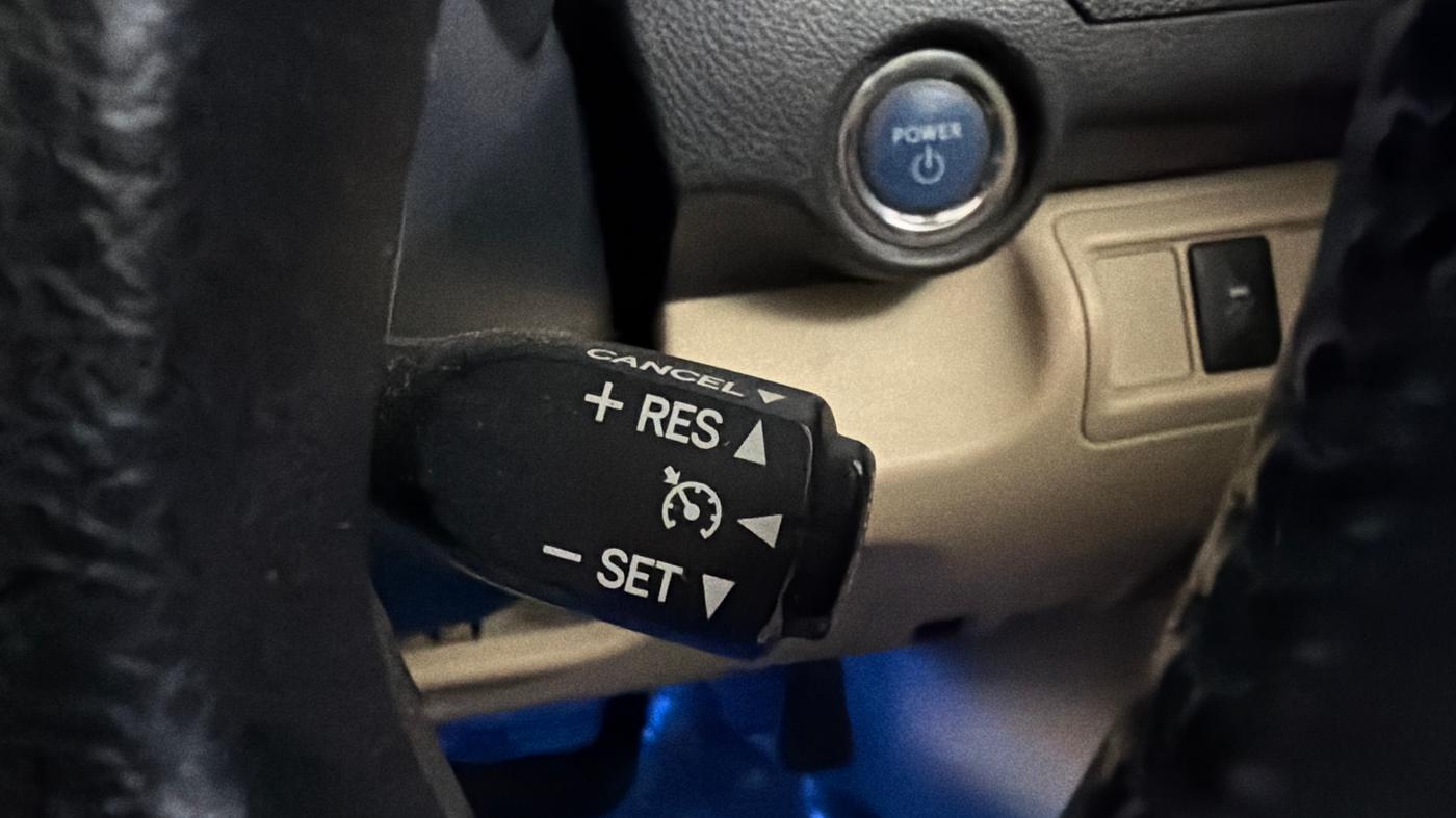 2017 Toyota Camry HYBRID, Hybrid, Automatic, 68,157 km, Adaptive Cruise Control