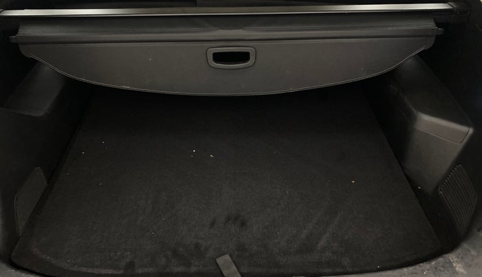 2021 MG HECTOR SHARP 1.5 PETROL CVT, Petrol, Automatic, 35,169 km, Boot Inside