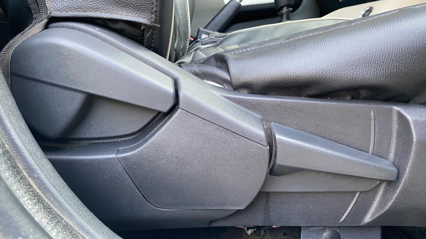 2021 Nissan MAGNITE XV DUAL TONE, Petrol, Manual, 69,129 km, Driver Side Adjustment Panel