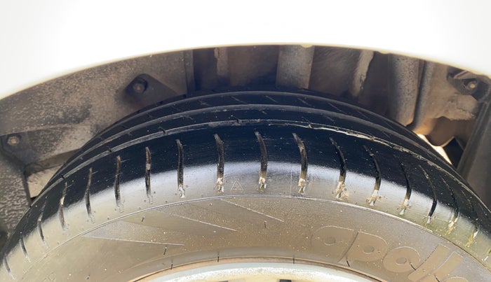 2017 Tata Tiago XT PETROL, Petrol, Manual, 86,671 km, Left Rear Tyre Tread