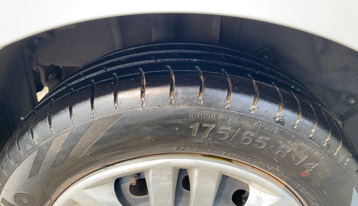 2017 Tata Tiago XT PETROL, Petrol, Manual, 86,671 km, Right Rear Tyre Tread