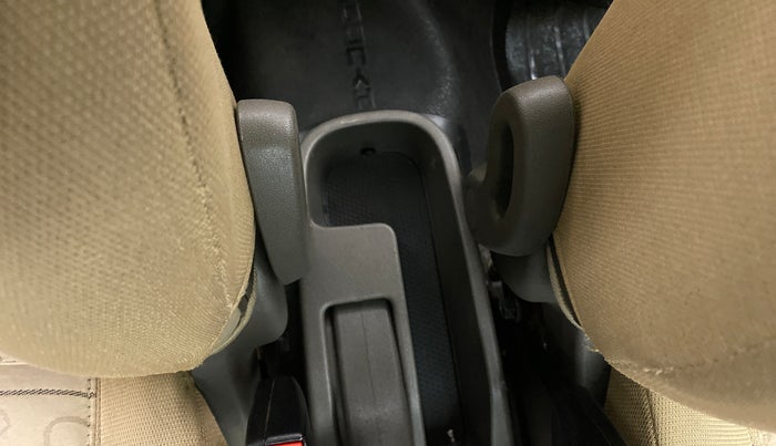 2014 Hyundai i10 MAGNA 1.1 IRDE2, Petrol, Manual, 21,356 km, Driver Side Adjustment Panel