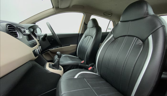 2013 Hyundai Grand i10 MAGNA 1.2 VTVT, Petrol, Manual, 50,310 km, Right Side Front Door Cabin View