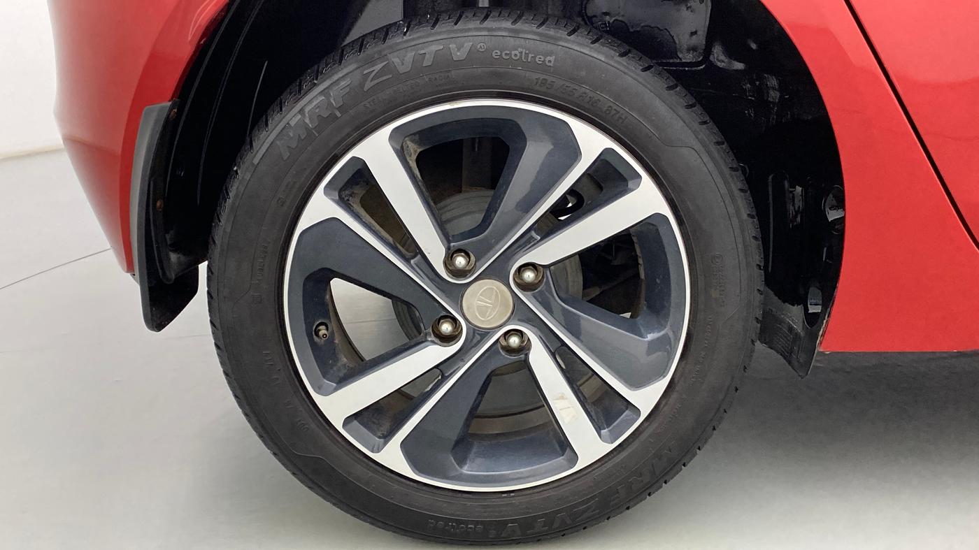 2020 Tata ALTROZ XZ 1.2, Petrol, Manual, 14,326 km, Right Rear Wheel