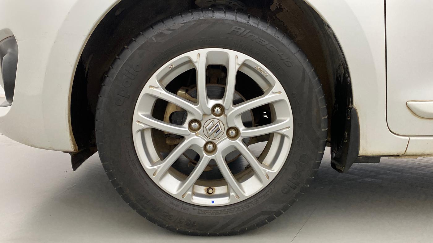 2018 Maruti Swift ZXI D, Petrol, Manual, 27,730 km, Left Front Wheel