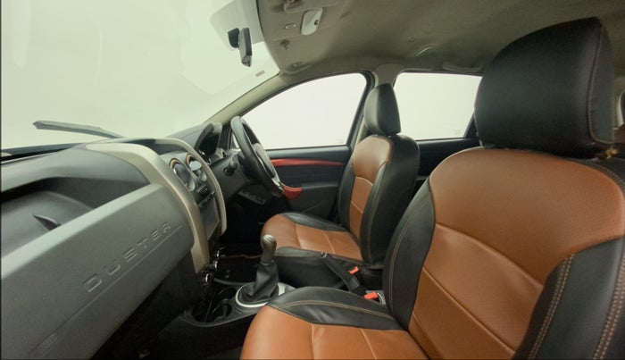 2018 Renault Duster 85 PS RXS MT DIESEL, Diesel, Manual, 73,676 km, Right Side Front Door Cabin