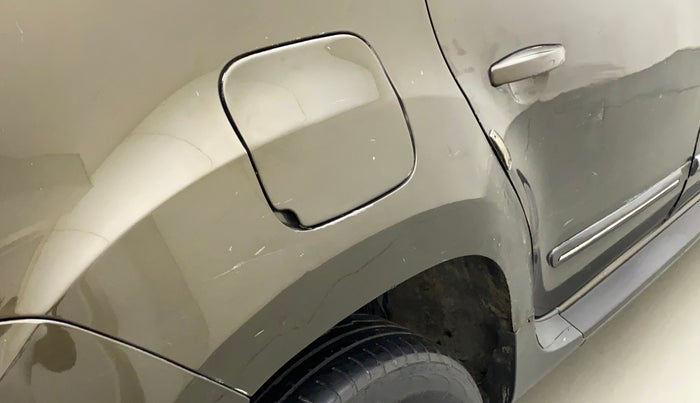 2018 Renault Duster 85 PS RXS MT DIESEL, Diesel, Manual, 73,676 km, Right quarter panel - Slightly dented