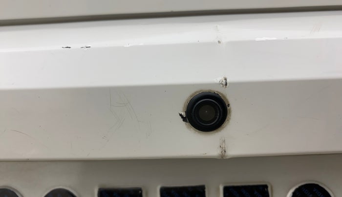 2016 Volkswagen Polo COMFORTLINE 1.2L, Petrol, Manual, 95,471 km, Parking Camera