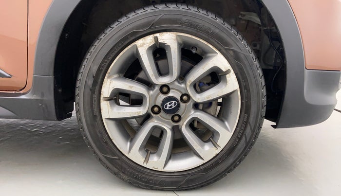 2015 Hyundai i20 Active 1.4 SX, Diesel, Manual, 75,605 km, Right Front Wheel