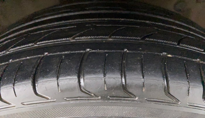 2015 Hyundai i20 Active 1.4 SX, Diesel, Manual, 75,605 km, Right Front Tyre Tread