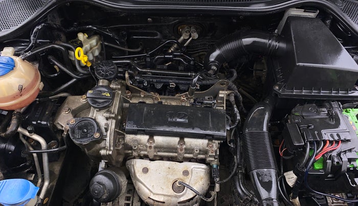 2014 Volkswagen Polo HIGHLINE1.2L, Petrol, Manual, 55,295 km, Engine View