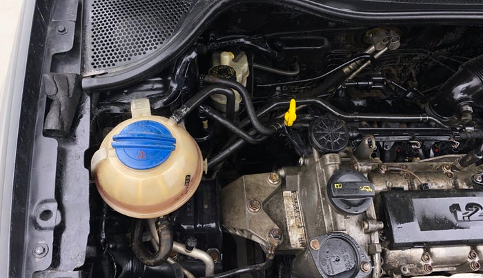 2014 Volkswagen Polo HIGHLINE1.2L, Petrol, Manual, 55,295 km, Engine View - Right