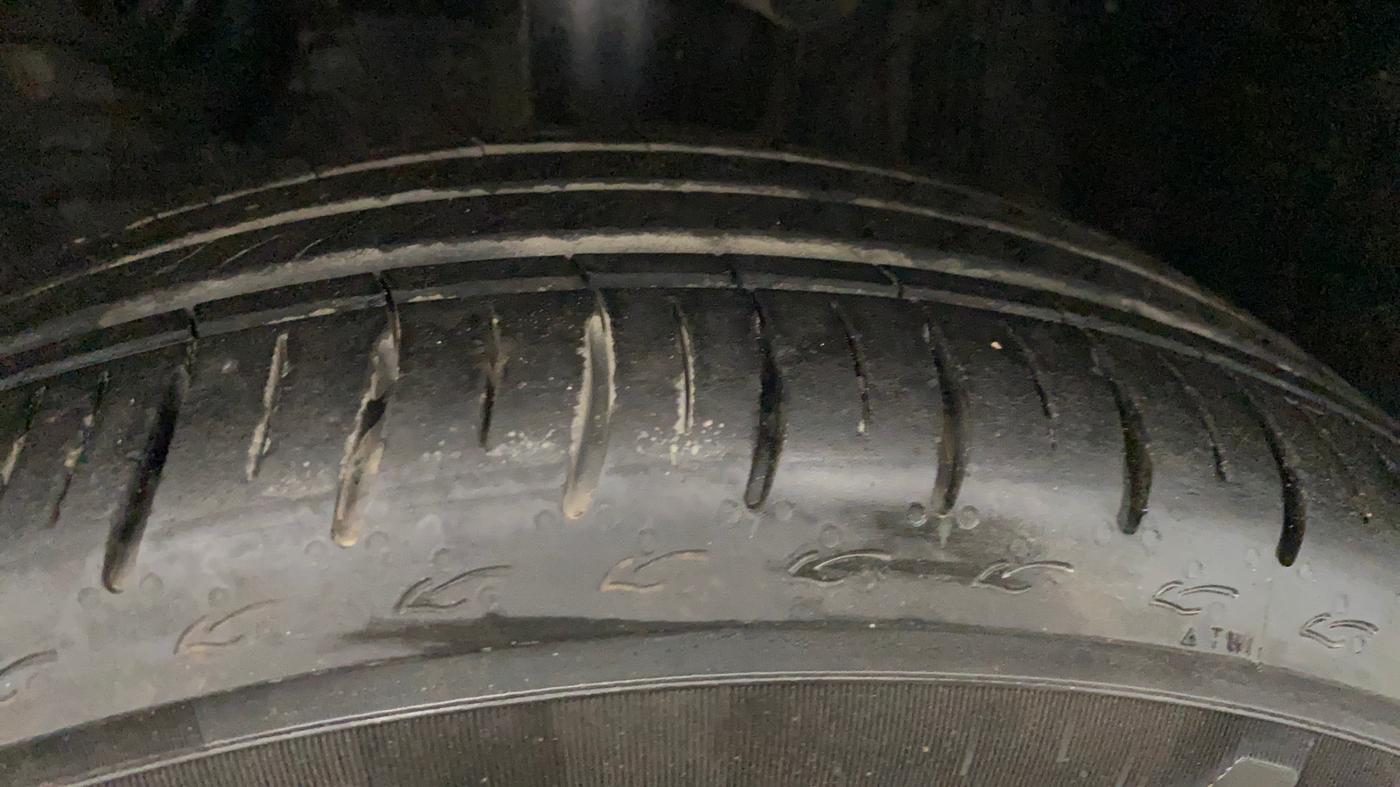 2021 Toyota YARIS G MT, Petrol, Manual, 98,918 km, Left Front Tyre Tread