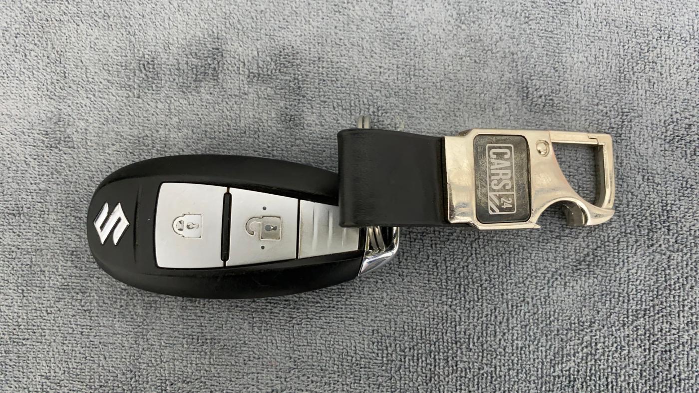 2019 Maruti IGNIS ZETA 1.2, Petrol, Manual, 37,093 km, Key Close Up